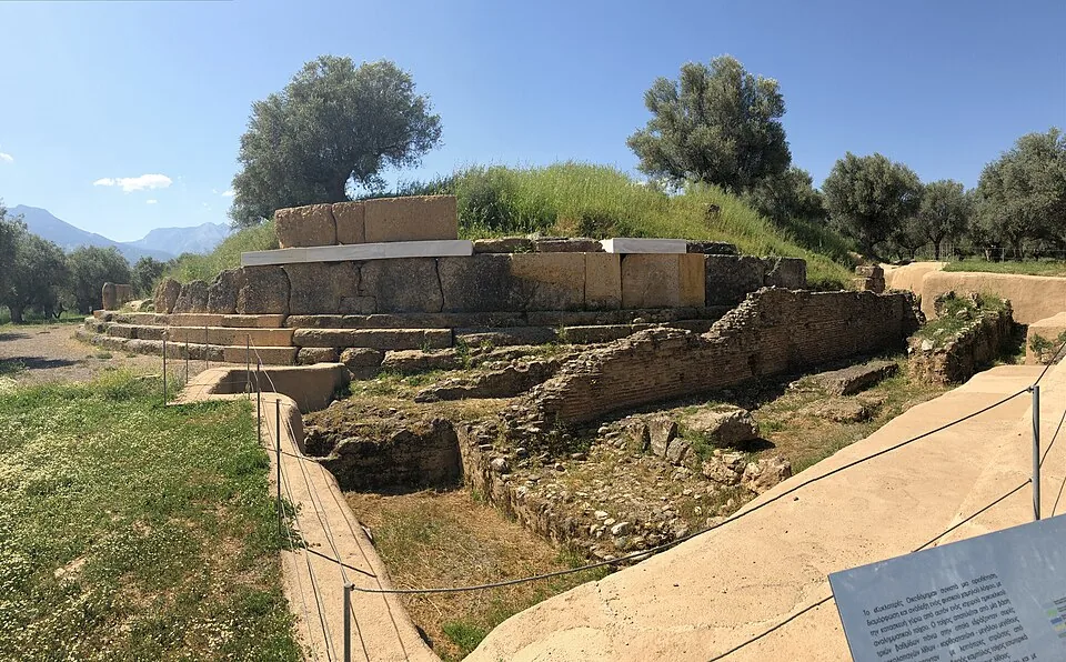 The Roman stoa. Photograph of the surviving site or modern landscape.