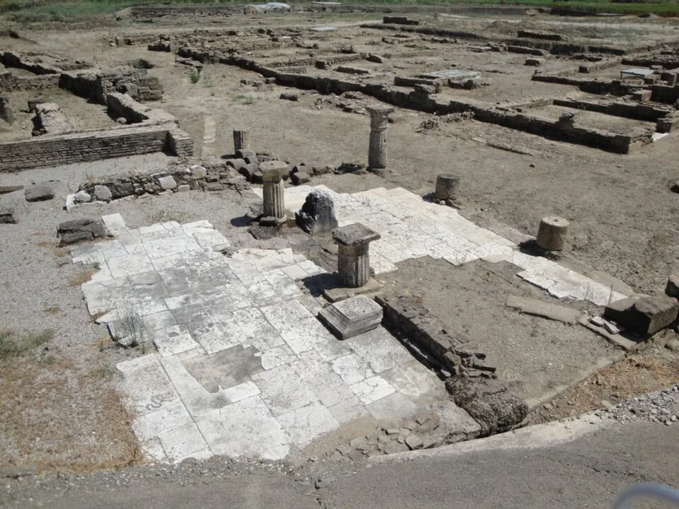 The site of ancient Elis. Photograph of the surviving site or modern landscape.