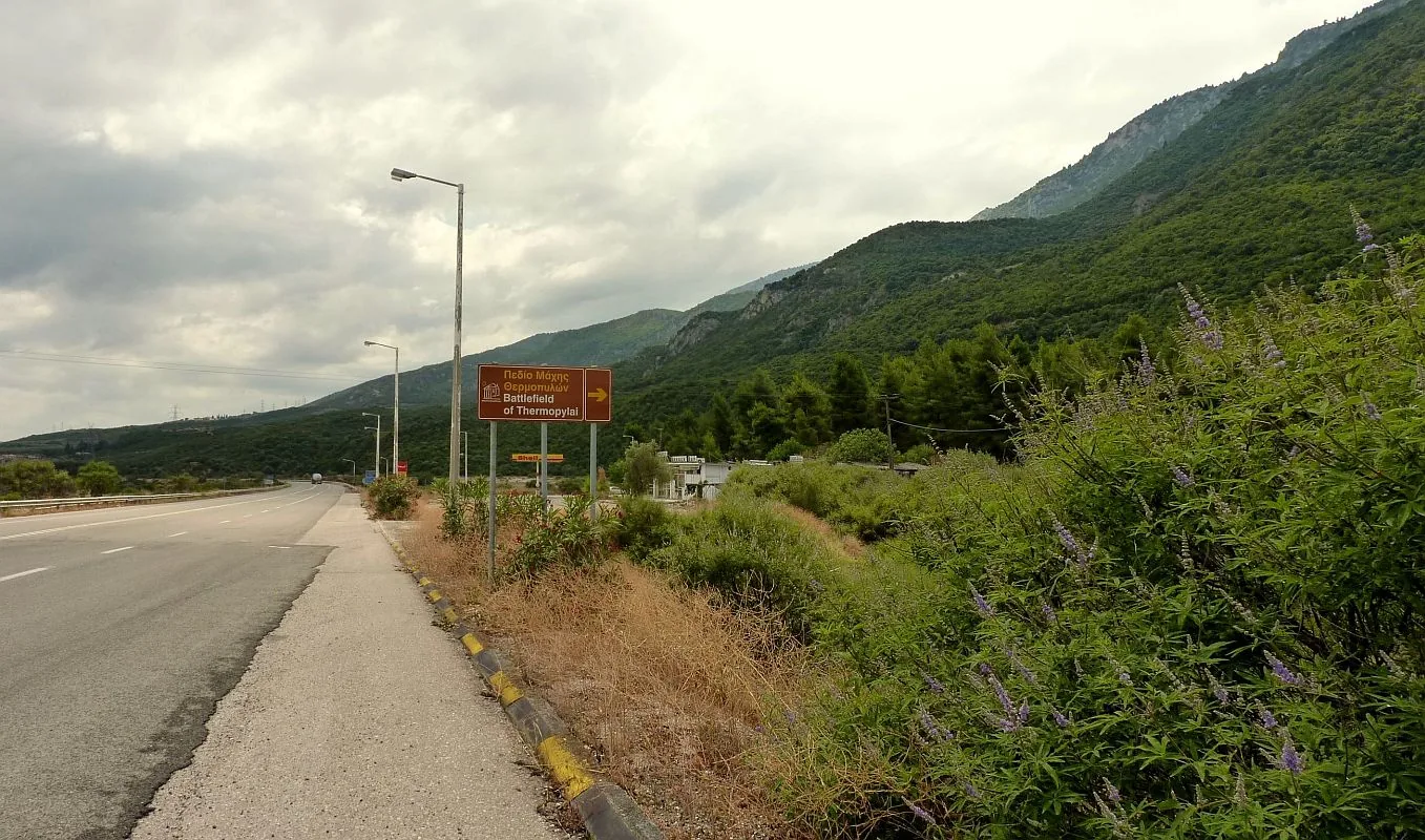 The pass today. Photograph of the surviving site or modern landscape.